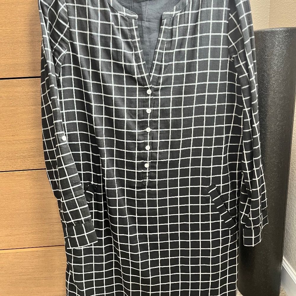 Knee length dress